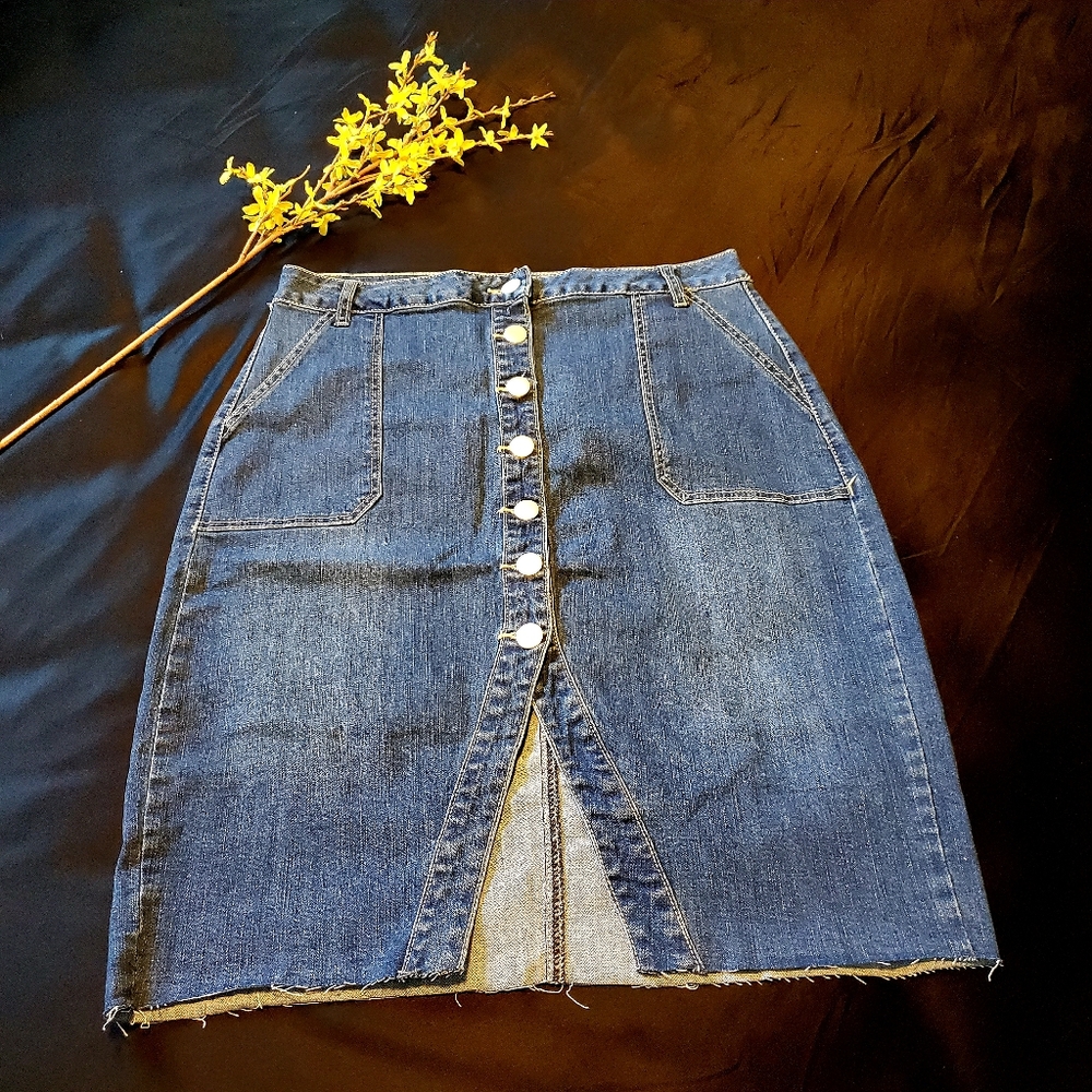 Denim Skirt/ Sz 14